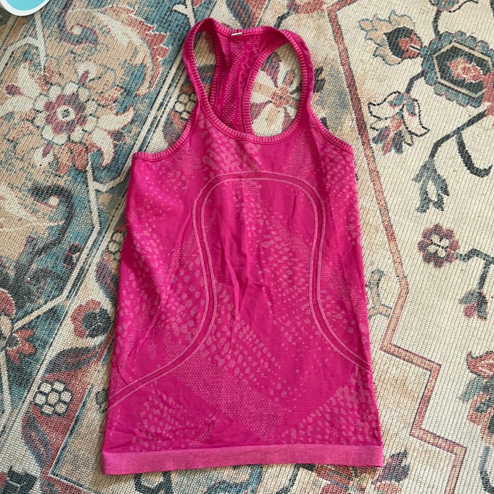 LuluLemon tank